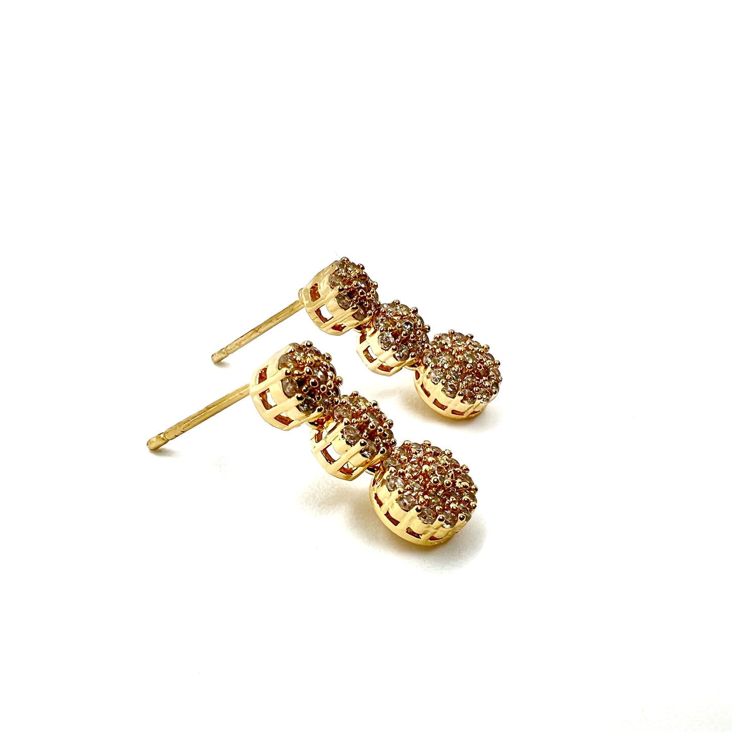 Pavé earring